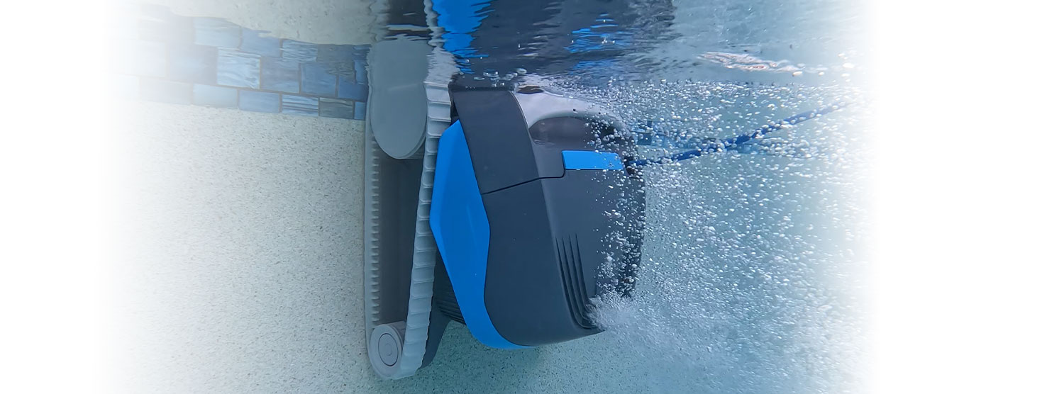 Wall Climbing Robotic Pool Cleaner